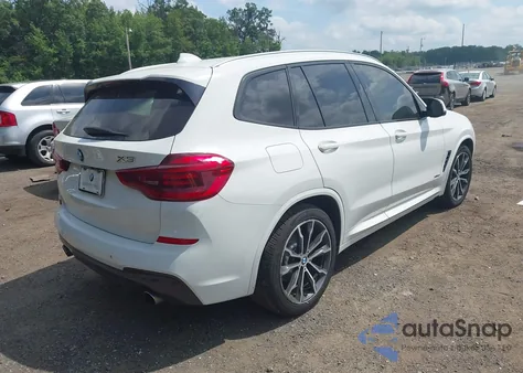 2018 BMW X3 xDrive30I z USA, uszkodzony, nr VIN 5UXTR9C53JLC78665